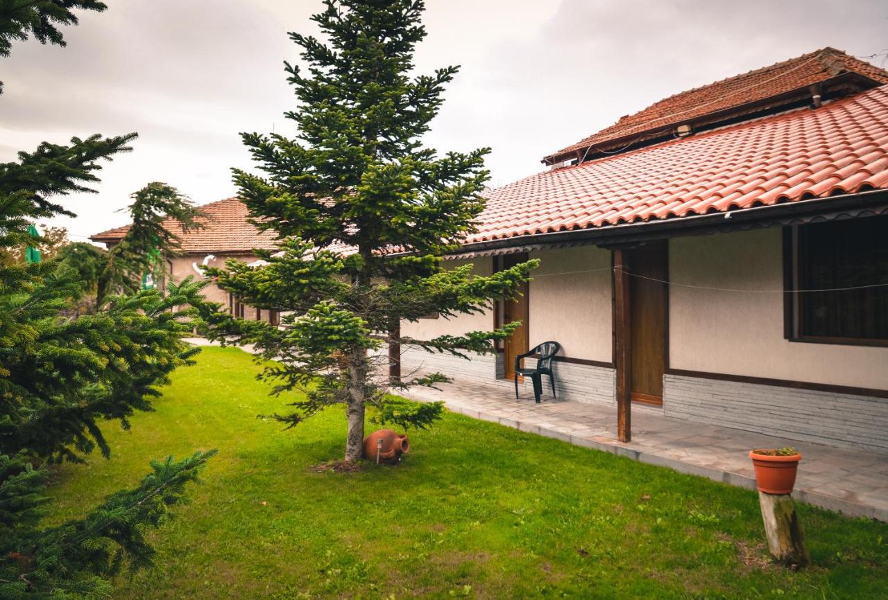 Хотелски Комплекс Копитото Tamarino Exterior foto